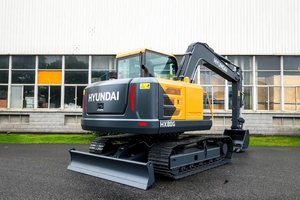 Excavadora compacta hidráulica pequeña Hyundai HX80G usada, excavadora sobre orugas de 7,68 toneladas, máquina de construcción de segunda mano - Product Image 4