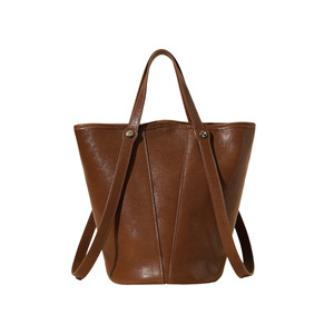 Top Layer Cowhide Handbag for <b>Carrying</b> Water Women's 2026 New Model Simple Handbag with Shoulder <b>Strap</b> and Crossbody Design - Product Image 6