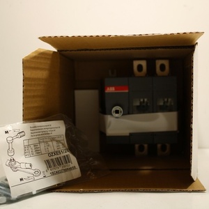 Desconectador de Interruptor OT200E02 200A 1SCA022751R1310 para PLC - Product Image 1