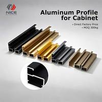 Armoire de cuisine en aluminium sur mesure OEM ODM avec cadre en verre 45 °   Profilé en aluminium à coupe mitrée pour cuisine sans poignées