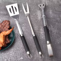 Ensemble d'outils de barbecue durables bon marché Accessoires de barbecue professionnels Outils de barbecue de cuisine d'extérieur Grill