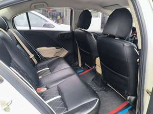 Auto Usado Honda CITY 2016 1.5L Automático Sedán Gasolina Buen Estado <span class=keywords><strong>Sin</strong></span> Accidentes Volante a la Izquierda 2009-2019 Todos Disponibles para la Venta - Product Image 6