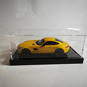 Vitrina Acrílica Transparente Moderna con Iluminación LED y Base Negra para Modelos de Autos a Escala 1/18, 1/24 y 1/64, en Oferta - Product Image 6