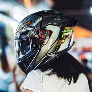 Casco de moto de cara completa, de alta calidad, colorido, doble Visor, Predator - Product Image 3