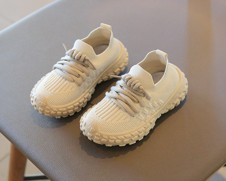 Neuer Trend dicke Sohle atmungsaktive leichte Mesh Sportschuhe