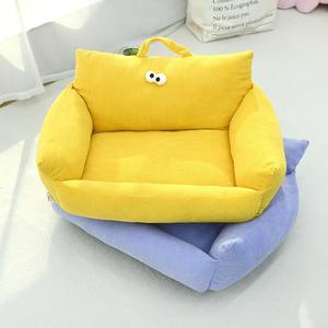 Großhandel Cartoon <span class=keywords><strong>Big</strong></span> Eye Hunde bett Wasserdichtes Haustier Sofa Wasch bares Kissen für Hund <span class=keywords><strong>Fluffy</strong></span> Pet Sofa mit Griff Hund rutsch feste Matte - Product Image 3
