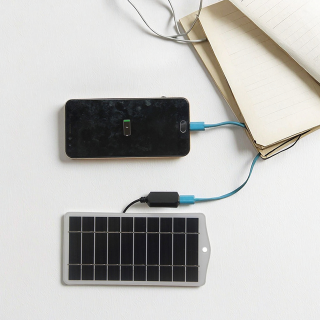 Portable 2.5W Solar Panel Charger for iPhone USB Mobile 5V Power Charging Monocrystalline Silicon 3.7V Battery