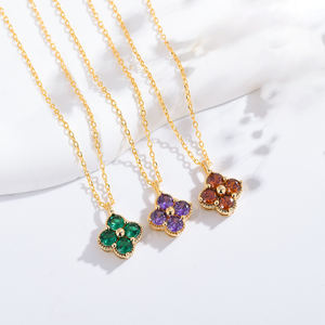 Kadın altın kaplama paslanmaz çelik kolye kübik zirkonya pembe dört yapraklı yonca anahtar şekli desen uzun zincirler inci ana taş - Product Image 1