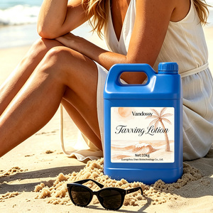 <span class=keywords><strong>Huile</strong></span> <span class=keywords><strong>bronzante</strong></span> et hydratante pour le corps et le visage Vandossy OEM Private Label Best Selling Tanning Body Oil & Moisturizing Tanner Oil 10kg en bronze - Product Image 6
