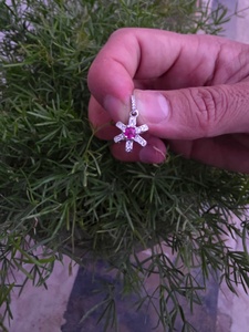 Collier pendentif de fiançailles et de mariage en argent sterling 925 avec saphir rose naturel de 0,5 carat de qualité supérieure - Product Image 6