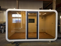 Casa Prefabricada Modular Tipo Cabaña Apple, Oficina en Jardín Exterior, Estudio de Acero, Mini Casa para Patio Trasero con Puerta de Vidrio