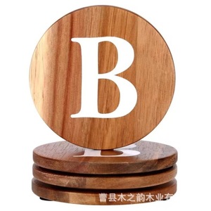 Posavasos redondo de madera con la letra B, tapete aislante del calor para tazas de té y café, uso doméstico - Product Image 1