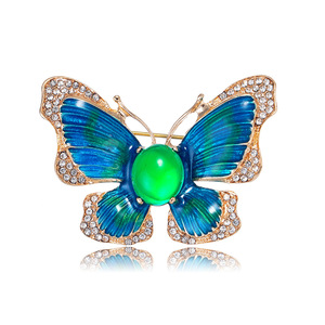 Venta al por mayor nueva moda <span class=keywords><strong>Multi</strong></span> esmalte mariposa broche mujer Animal insecto pecho flor fiesta banquete ropa Accesorios - Product Image 6