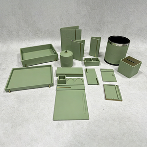 Cartella A4 Personalizzata in Microfibra + Hardware per Servizi Alberghieri e Ristorazione, con Pagine Interne Eleganti - Product Image 4