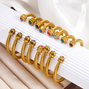 Bracelet en fil d'acier en forme de C, style Instagram, best-seller transfrontalier, jonc rétro tendance en acier inoxydable électroplaqué - Product Image 1