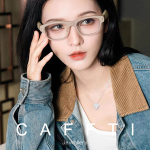 S925 Ayar Gümüş 4 Yapraklı Yonca Mozanit Kolye ve Küpe Seti Kadınlar İçin Işıltılı Çiçek Desenli Takı Hediyesi - Product Image 5