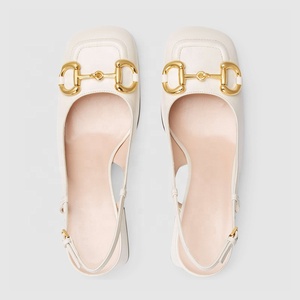 Chaussures à talons hauts pour femmes, modèle 2023, qualité supérieure, luxe, personnalisées, avec boucle Horsebit, bout <span class=keywords><strong>carré</strong></span>, couleur <span class=keywords><strong>blanche</strong></span> - Product Image 3