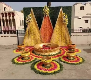 <b>Fiber</b> <b>Urli</b> Lotus Floral for <b>Haldi</b> Ceremony and Wedding Ceremonies Traditional Beautiful Golden Shape 5 Ft Diameter Big Size OEM - Product Image 3