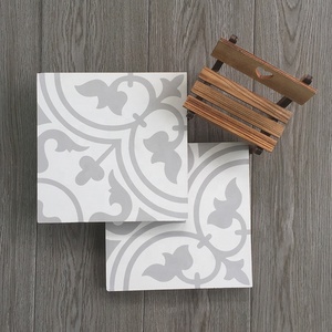 Carrelage torsadé de haute qualité, éléments en bois massif 2.11 - Product Image 3