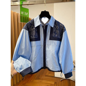 Camicia da <span class=keywords><strong>donna</strong></span> a maniche lunghe a righe blu stile etnico, vestibilità ampia, nuova collezione Autunno 2026 - Product Image 4