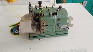 Utilisé Merrow MG-3U Brassard Machine À Coudre à Grande Vitesse de <span class=keywords><strong>Bras</strong></span> Badge Machine À Coudre Bon État - Product Image 5