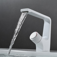 Keran Air Terjun Putih Sederhana dengan Satu Tuas, Terpasang di Dek, untuk Wastafel Toilet Kamar Mandi, Kabinet, dengan Katup Keramik Air Panas dan Dingin