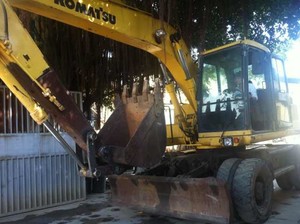 Komatsu รถตักดินมัลติฟังก์ชั่นแบบเกาหลี pc130-6รถฮุนไดประสิทธิภาพสูง - Product Image 4