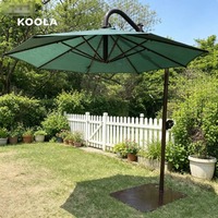 Parasol cantilever moderne en acier de 13 pieds, robuste, avec tissu anti-UV de qualité supérieure, imperméable, pour terrasse commerciale et usage extérieur en resort