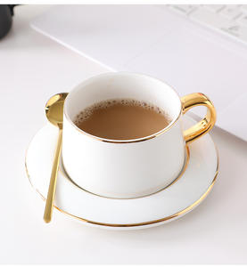 Taza de Cerámica Creativa de Estilo Europeo con Platillo de Lujo, Juego de Taza de Café Pequeña con Borde Dorado, Bandeja y Cuchara Incluidos - Product Image 6