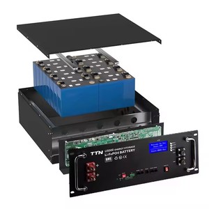 Batterie solaire hybride VoltMaster 51,2 V 50 Ah/150 Ah/250 Ah LiFePO4 à décharge profonde, stockage IP65, double montage mural/sur rack CAN - Product Image 3