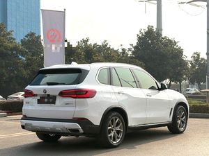 BMW X5 3.0T Turbo SUV 2020, Automático, Volante a la Izquierda, Vehículo Usado para Exportación, Asientos de Cuero, Interior Oscuro, Portaequipajes Metálico - Product Image 3