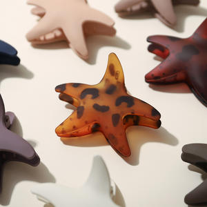 Nouveauté : Pince à cheveux en plastique colorée en forme d'étoile de mer, 8 cm, accessoires pour cheveux pour femmes - Product Image 3