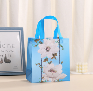 Borse Floreali per San Valentino Chengrui, Borse Shopping in Tessuto Non Tessuto Stile Floreale con Design Romantici, Riutilizzabili - Product Image 4