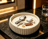 Plateau à Bijoux et Récipient à Objets en Résine Cannelée Ronde de Luxe Blanc Cassé, Idéal pour Coiffeuse et Entrée – Nouvelle Collection à Succès