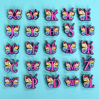 Breloques Papillon en PVC Populaires 2024 - Chiffres et Lettres pour Décoration de Sabots et Chaussures, Accessoires Clips et Boucles pour Chaussures