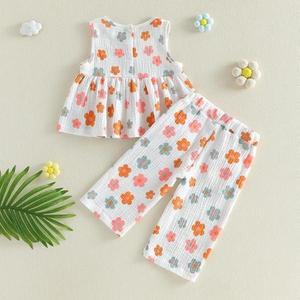 طقم من قطعتين بطباعة زهور للفتيات الصغيرات، توب بدون أكمام مع تنورة طويلة، مثالي للصيف والمناسبات العادية - Product Image 2