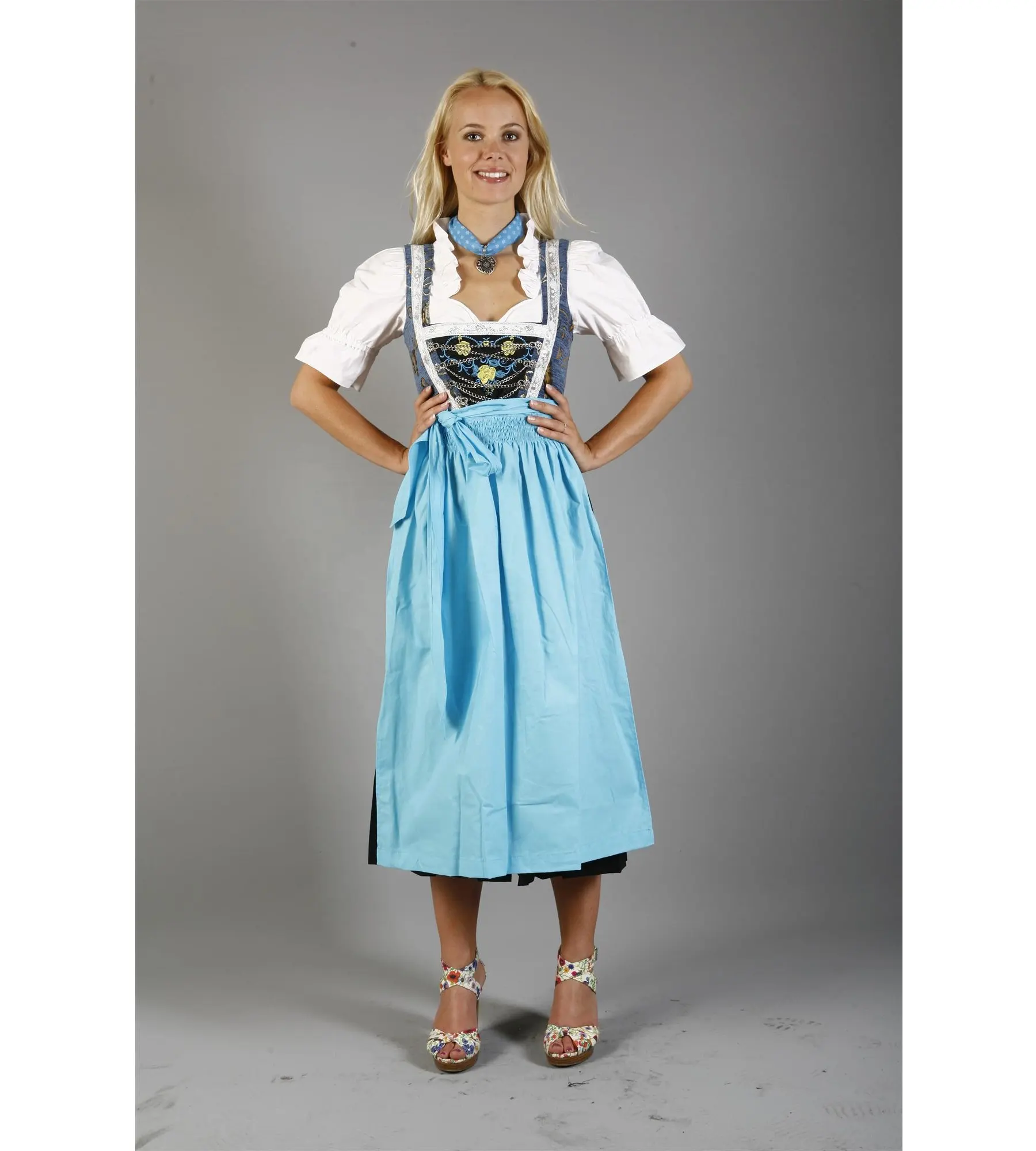 Langes traditionelles Baumwoll-Dirndl-Kleid für deutsche Frauen mit kurzen Ärmeln/individuelles Dirndl-Kleid/deutsches Dirndl-Kleid