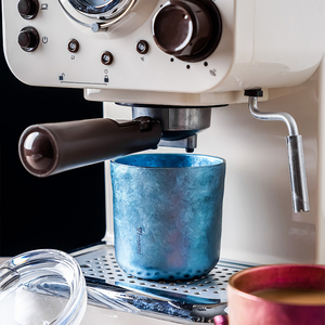 PINKAH Tazza Classica a Doppia Parete in Titanio Puro al 99,99% per Caffè, Tè e Birra con Coperchio Push-Pull per Campeggio e Viaggi - Product Image 2