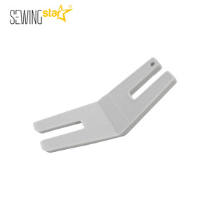Soporte divisor de máquina de coser Sewingstar, de plástico, en tamaños grande y pequeño, para máquinas Janome y Singer - Product Image 5