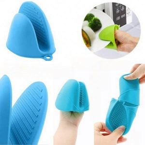 Silicone Heat Resistant Gloves Cooking Pinch Gloves Finger Protector Pot Holder for <b>Kitchen</b> - Product Image 5
