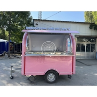 Mini remorque de vente ambulante en fibre de verre pour hot-dogs, glaces et café, idéale pour les activités de restauration de rue en extérieur