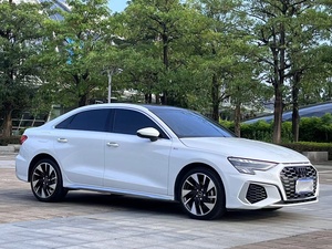 <span class=keywords><strong>Audi</strong></span> <span class=keywords><strong>A3</strong></span> <span class=keywords><strong>2022</strong></span> Usado, <span class=keywords><strong>SUV</strong></span> Automático, Volante a la Izquierda, Asientos de Cuero, Neumáticos R18, Portaequipajes de Aluminio, Cámara, Interior Oscuro, Gasolina - Product Image 5