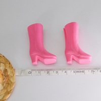 Mini jouet poupée chaussures talons hauts plat décontracté longues bottes pieds larges hauteur 26cm plastique Six pièces accessoires pour filles