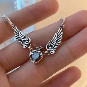 Vintage Distressed Retro Heart Crown Wing Collier Cadeau de vacances Bijoux Y2k Collier Bijoux Accessoires - Product Image 2