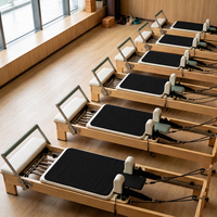 Tapis de Pilates en suède uni esthétique avec points antidérapants en silicone, lavable en machine, serviette de sport noire