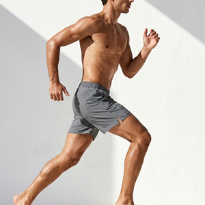 ผู้ผลิตชุดกีฬาบุรุษ รับสั่งซื้อจำนวนน้อย กางเกงวิ่งขาสั้น 5 นิ้ว มีซับใน แห้งเร็ว ระบายอากาศได้ดี เหมาะสำหรับออกกำลังกาย - Product Image 2