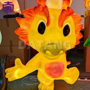 Lampe décorative en fibre de verre à motif de dragon du zodiaque 3D pour extérieur, idéale pour les parcs, les places, les villas et les paysages de vacances. - Product Image 4