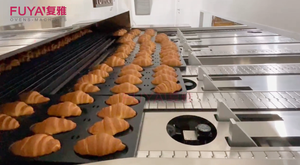 Dây chuyền sản xuất bánh mì Croissant tự động để chế biến thực phẩm - Product Image 3