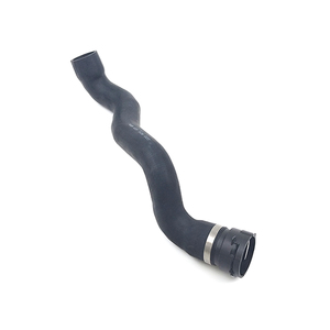 Sistema de refrigeración Tubo de tanque de agua Refrigerante Radiador Manguera Tubo de goma 2205010382 2115010482 para <span class=keywords><strong>mercedes</strong></span>-benz <span class=keywords><strong>Clase</strong></span> <span class=keywords><strong>S</strong></span> <span class=keywords><strong>W220</strong></span> V220 - Product Image 4