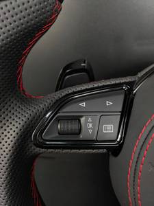 Cuir en fibre de carbone véritable pour volant perforé et surpiqué, personnalisable Audi <span class=keywords><strong>S</strong></span> <span class=keywords><strong>Line</strong></span> - Product Image 5